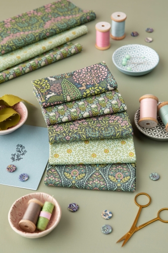 Tilda Patchwork Stoff Baumwolle - Sanctuary - Adina Greygreen